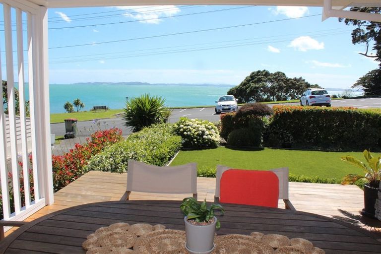 Photo of property in 172 Mellons Bay Road, Mellons Bay, Auckland, 2014
