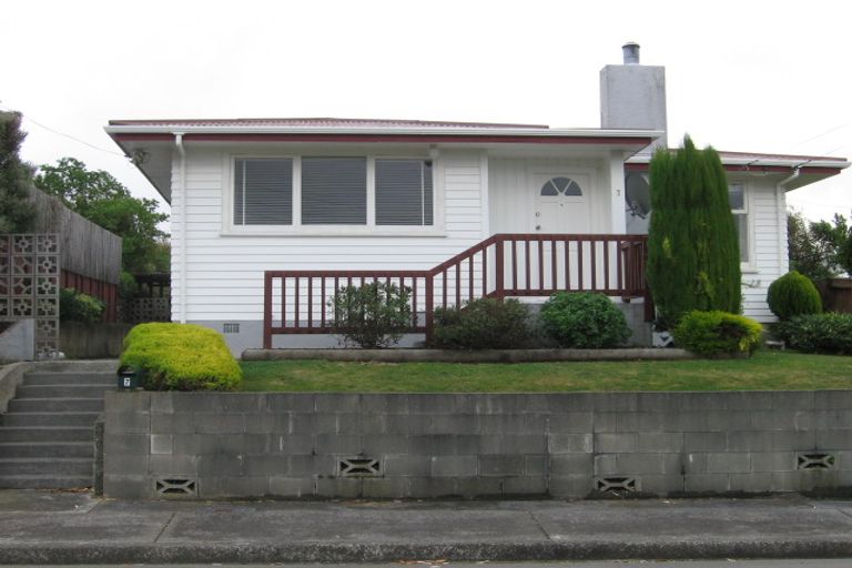 Photo of property in 7 Diane Grove, Paparangi, Wellington, 6037