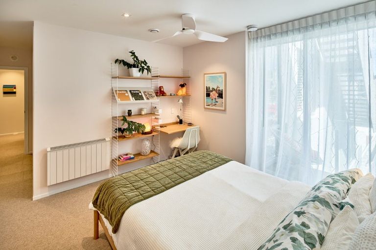 Photo of property in Trinity Apartments, 806/19 College Street, Te Aro, Wellington, 6011