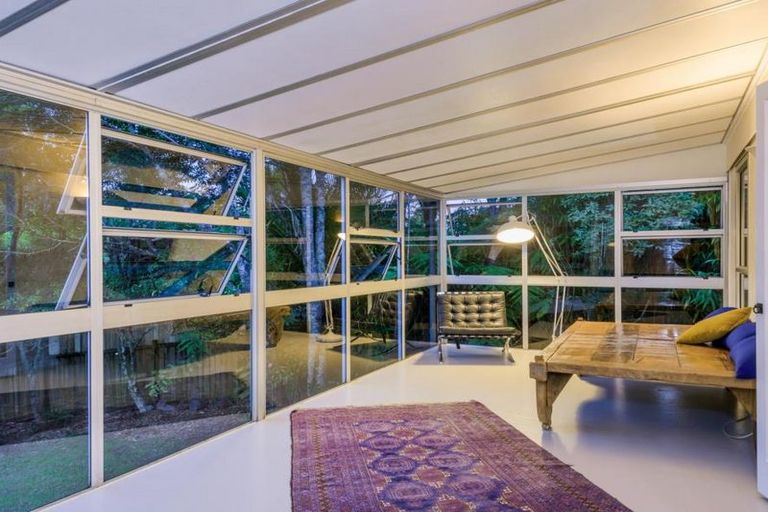 Photo of property in 127 Carter Road, Oratia, Auckland, 0604