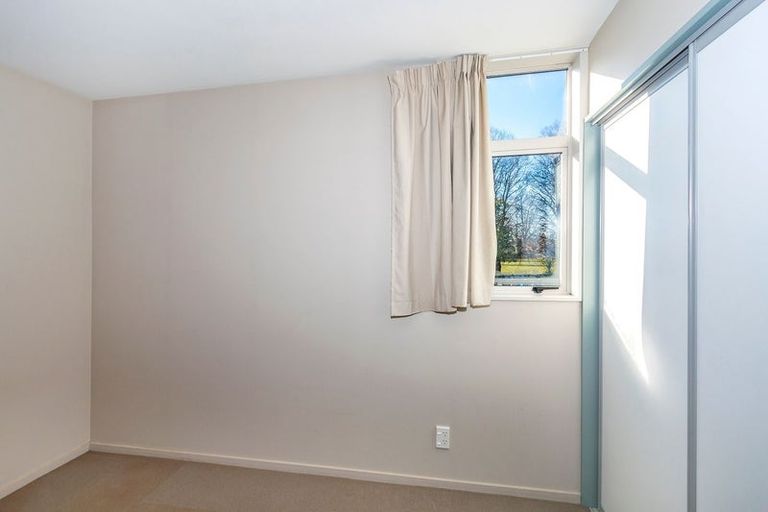 Photo of property in 13/14 Brougham Street, Addington, Christchurch, 8024