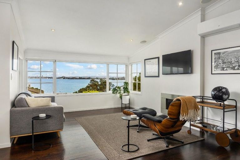 Photo of property in 2/14 Pine Ridge Terrace, Hauraki, Auckland, 0622