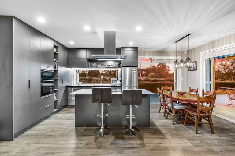 Photo of property in 34 Brookvale Lane, Taupaki, 0782