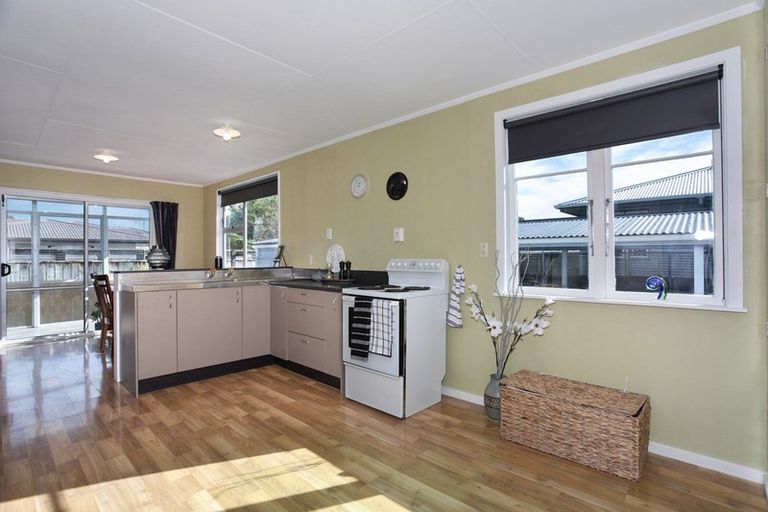 Photo of property in 6 Aorangi Street, Feilding, 4702