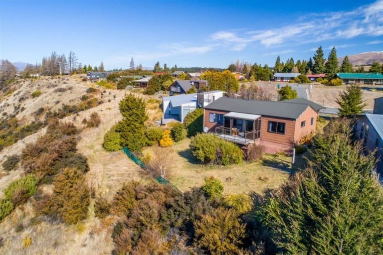 Photo of property in 7 Huxley Terrace, Lake Ohau, Twizel, 9412