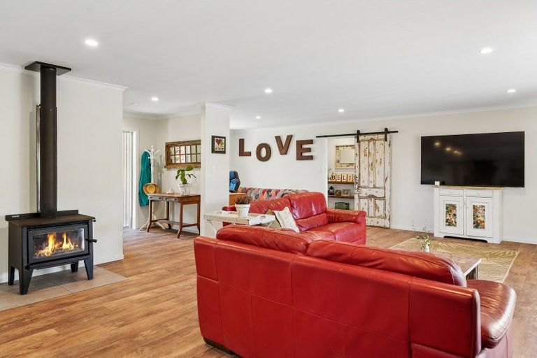 Photo of property in 862 Oxford Road, Fernside, Rangiora, 7471