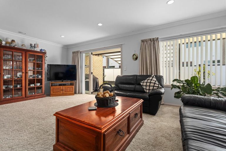 Photo of property in 28 Barry Avenue, Whakatane, 3120