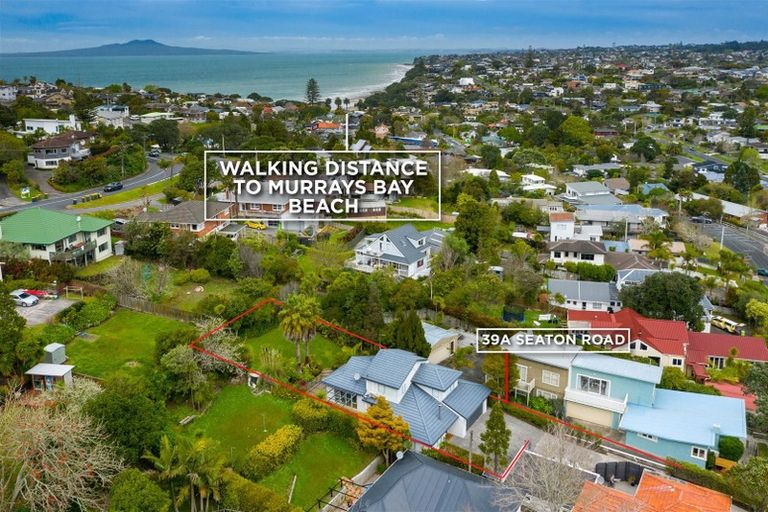 Photo of property in 1/39 Seaton Road, Murrays Bay, Auckland, 0630