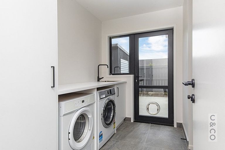 Photo of property in 19 Orchard Terrace, Riverhead, 0820