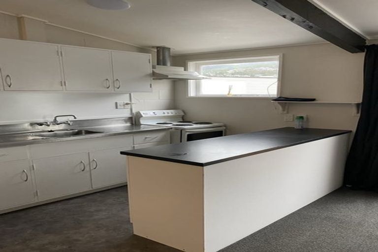 Photo of property in 5/21 Collins Avenue, Tawa, Wellington, 5028