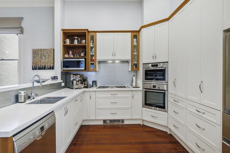 Photo of property in 19 Granville Terrace, Belleknowes, Dunedin, 9011