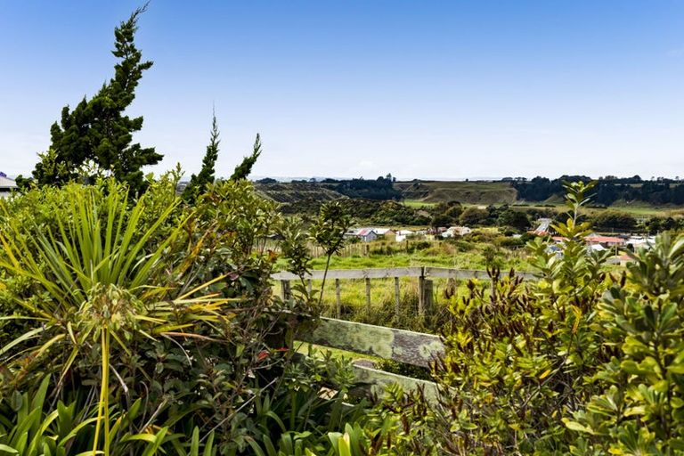 Photo of property in 11 Suffolk Street, Patea, 4520