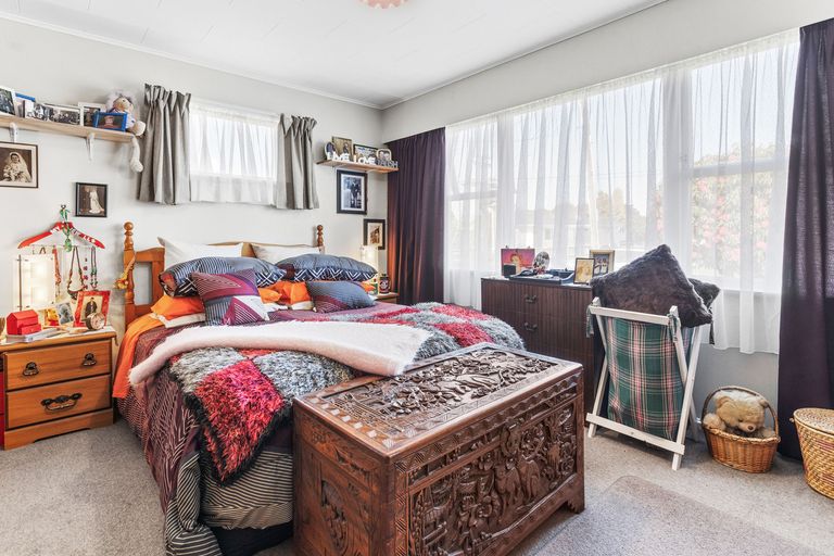 Photo of property in 34 Fergusson Street, Solway, Masterton, 5810