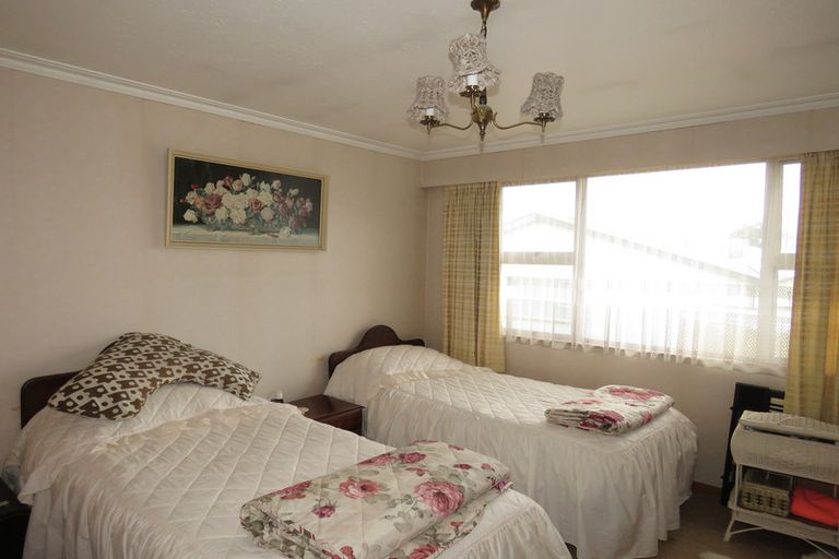 Photo of property in 61 Clifton Street, Windsor, Invercargill, 9810