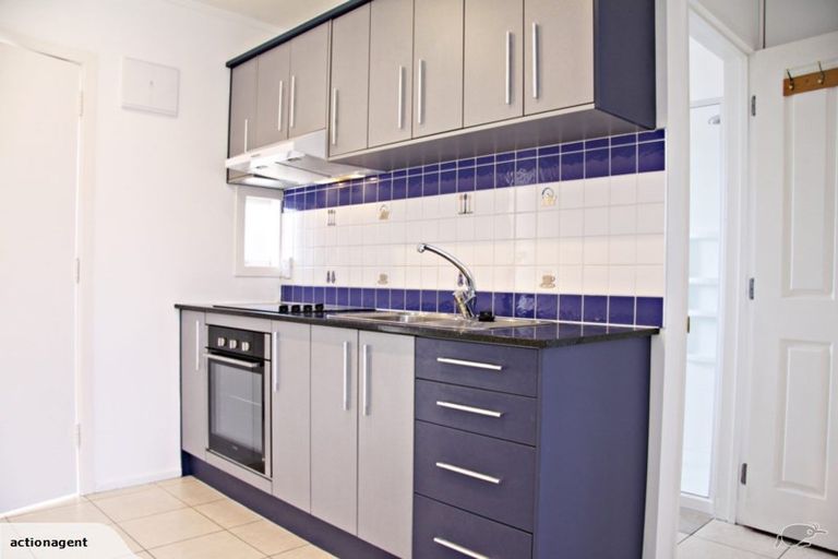 Photo of property in 7/12 Raines Avenue, Forrest Hill, Auckland, 0620