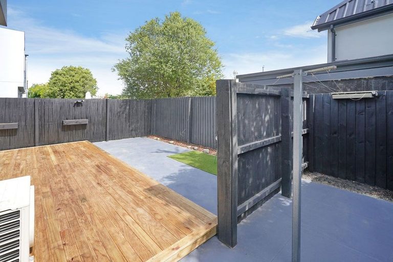 Photo of property in 30f Lyndon Street, Riccarton, Christchurch, 8041