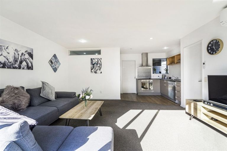 Photo of property in 10c North Avon Road, Richmond, Christchurch, 8013