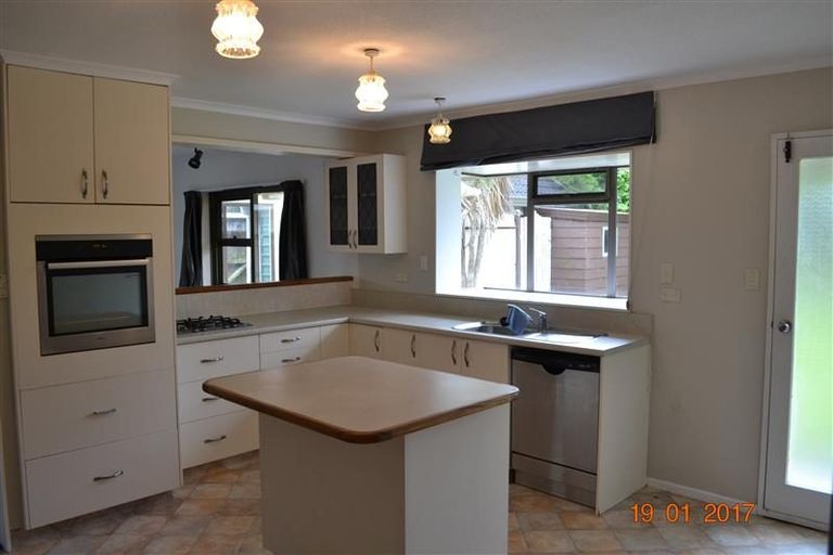 Photo of property in 10 Moyne Avenue, Milson, Palmerston North, 4414