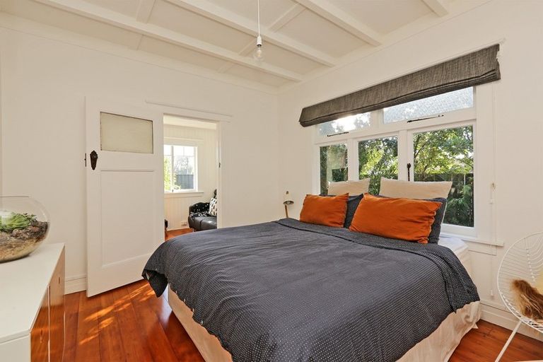 Photo of property in 401 Lascelles Street, Saint Leonards, Hastings, 4120