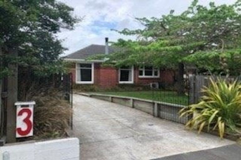 Photo of property in 3 Roslyn Avenue, Mairehau, Christchurch, 8052