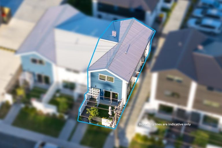 Photo of property in 3/21 Titoki Street, Te Atatu Peninsula, Auckland, 0610