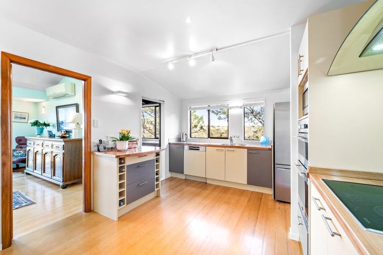 Photo of property in 8 Clayden Drive, Gulf Harbour, Whangaparaoa, 0930