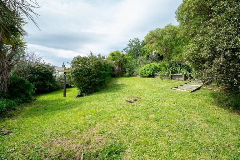 Photo of property in 38 Sidlaw Street, Strathmore Park, Wellington, 6022