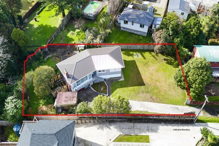 Photo of property in 53 Chorley Avenue, Massey, Auckland, 0614