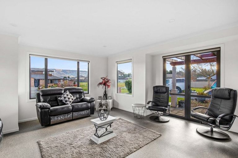 Photo of property in 10 Juniper Close, Alexandra, 9320