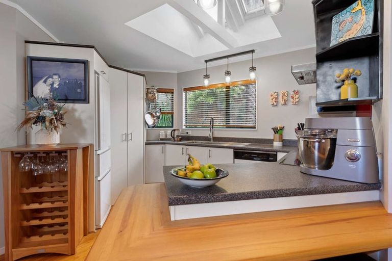 Photo of property in 43 Ranui Street, Dinsdale, Hamilton, 3204