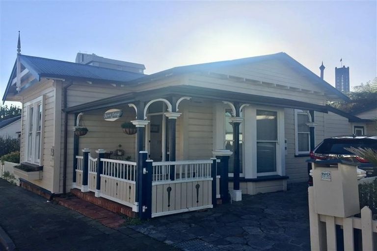 Photo of property in 5 South Street, Nelson, 7010