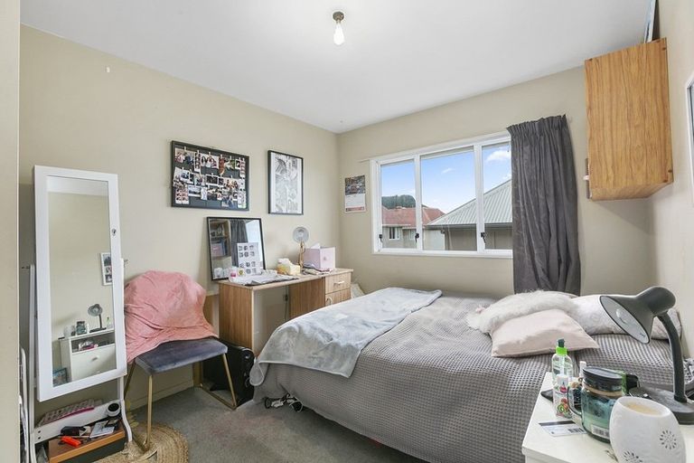Photo of property in 18f Forth Street, North Dunedin, Dunedin, 9016
