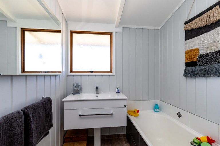 Photo of property in 3 Mahana Road, Ngatea, 3503