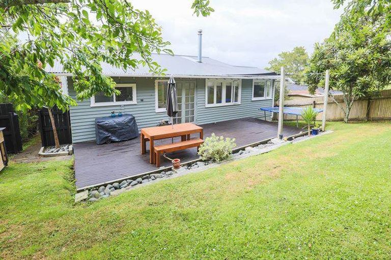 Photo of property in 95 Rosedale Road, Pinehill, Auckland, 0632