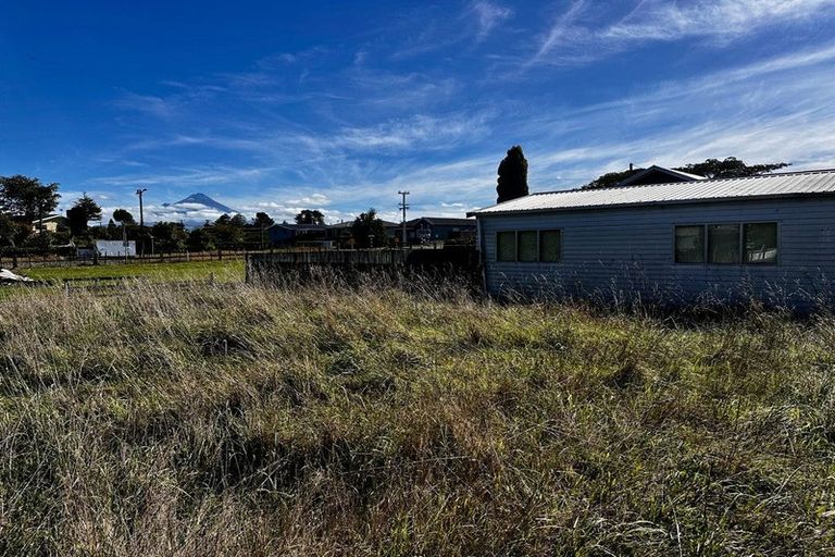 Photo of property in 7 George Street, Eltham, 4322