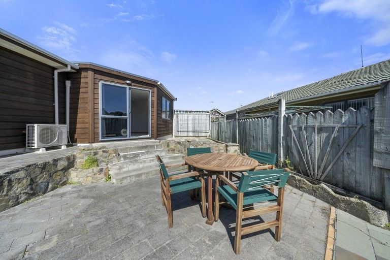 Photo of property in 6 Richard Street, Titahi Bay, Porirua, 5022