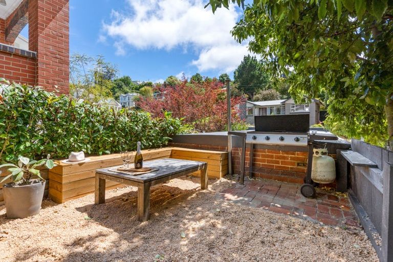 Photo of property in 25 Lonsdale Street, Belleknowes, Dunedin, 9011