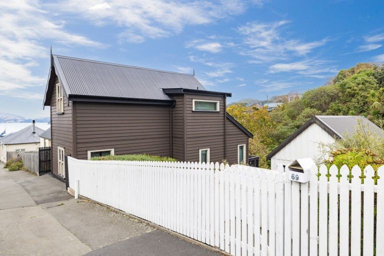 Photo of property in 69 Oxford Street, Lyttelton, 8082