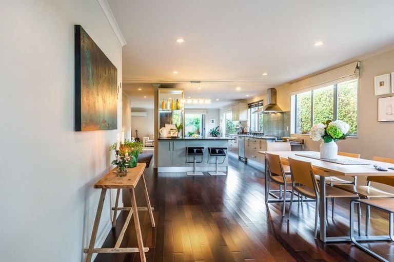 Photo of property in 20 Himikera Avenue, Avondale, Auckland, 1026