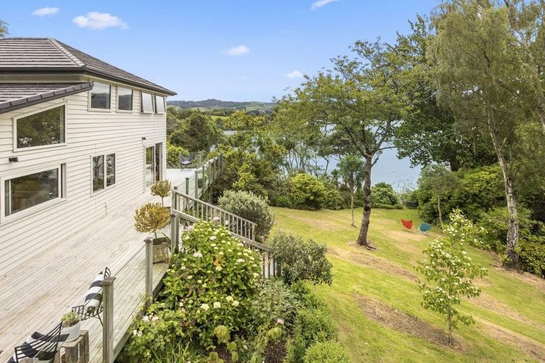 Photo of property in 211 Doctors Point Road, Waitati, 9085