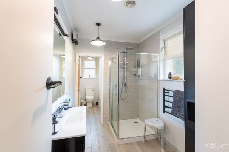 Photo of property in 354 Fergusson Drive, Heretaunga, Upper Hutt, 5018