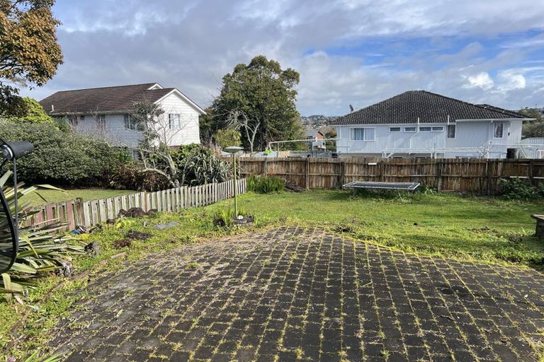 Photo of property in 9 William Souter Street, Forrest Hill, Auckland, 0620