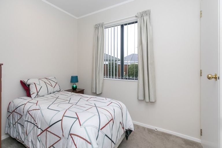 Photo of property in 2 Arundel Place, Nawton, Hamilton, 3200