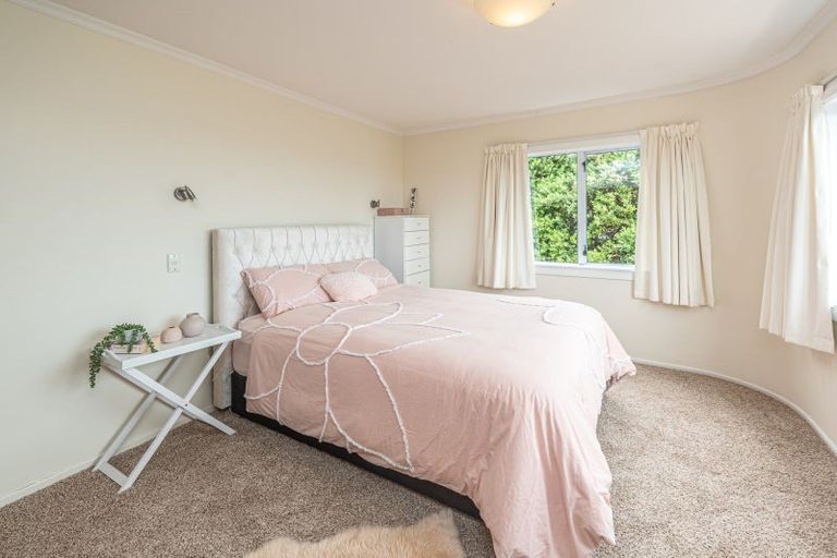 Photo of property in 12 Rawhiti Place, Saint Johns Hill, Whanganui, 4501