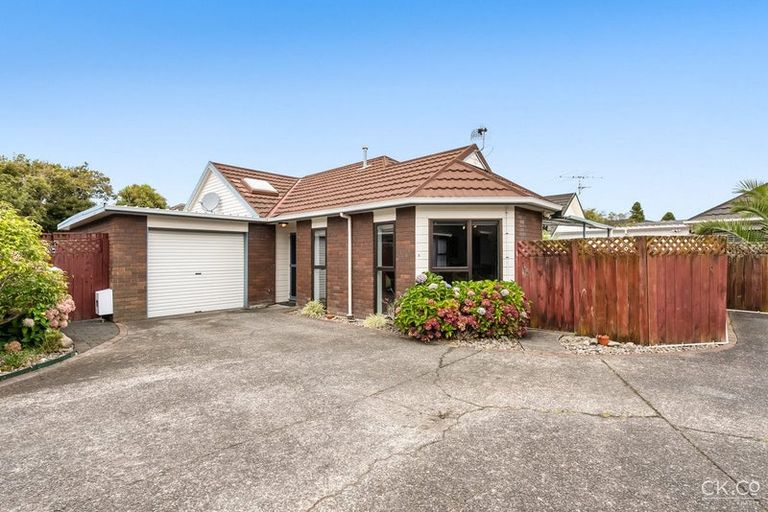 Photo of property in 3/60 Garden Road, Avalon, Lower Hutt, 5011