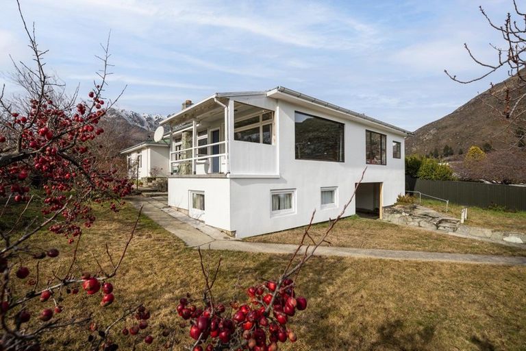 Photo of property in 10 Wilmot Avenue, Frankton, Queenstown, 9300