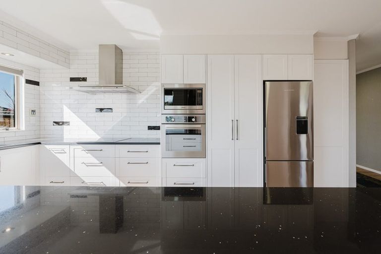 Photo of property in 38 Bartholomew Drive, Nawton, Hamilton, 3200