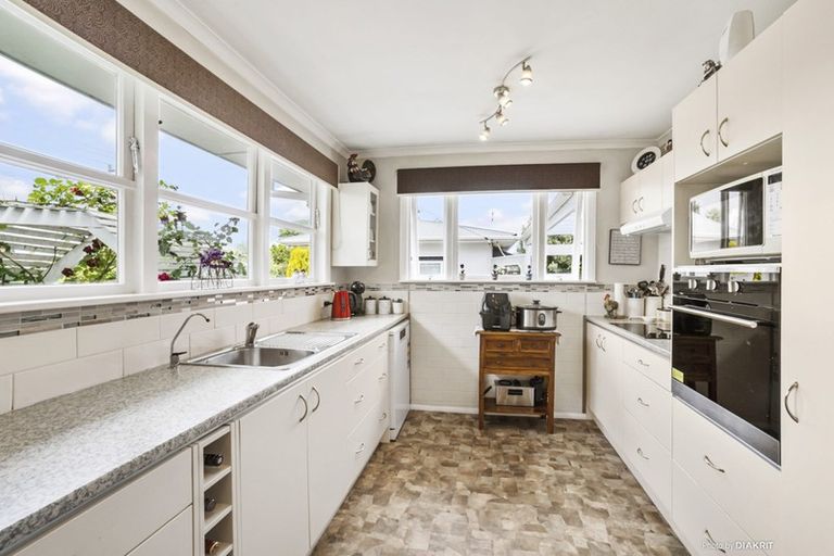 Photo of property in 54 Solway Street, Solway, Masterton, 5810