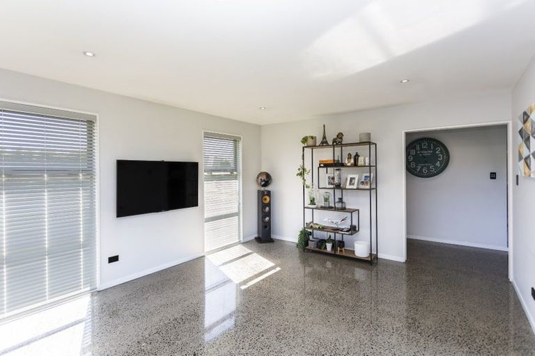 Photo of property in 37 Greenwich Street, Halswell, Christchurch, 8025