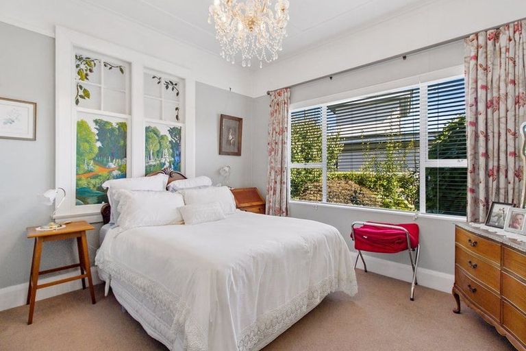 Photo of property in 12 Parsonage Road, Waimate, 7924